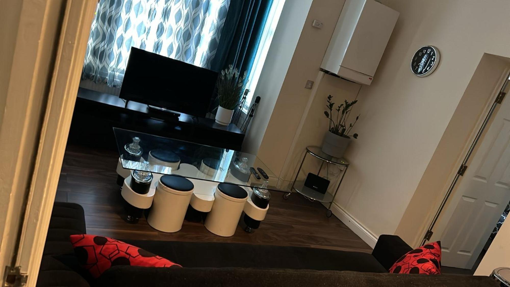 בדפורד Luxurious 2 Bed Apartment מראה חיצוני תמונה